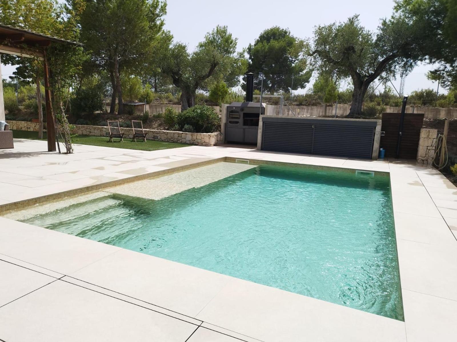 Aldora. Con Piscina En * Moratalla (Murcia)